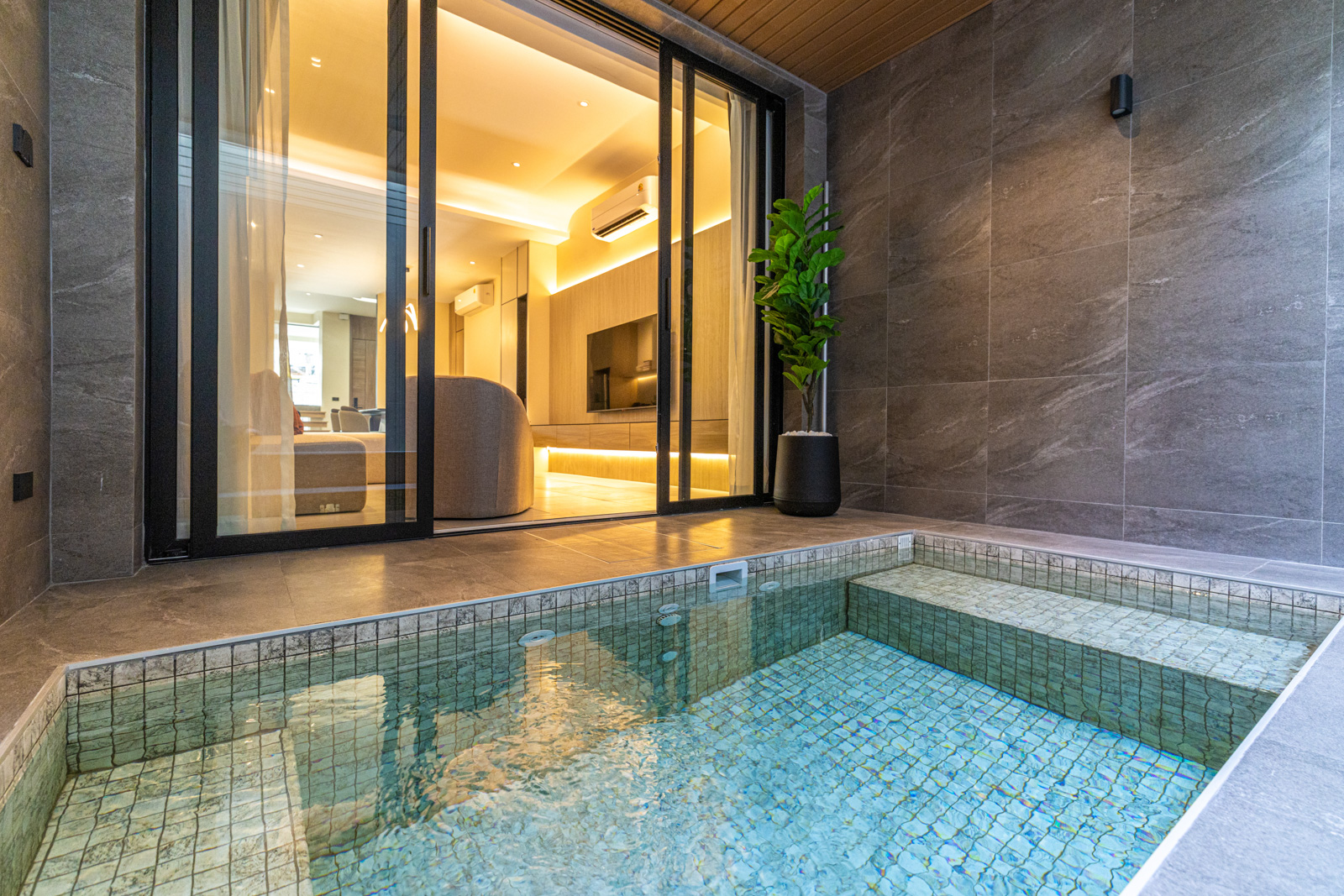 PatongPhuketLuxuryVilla-0605
